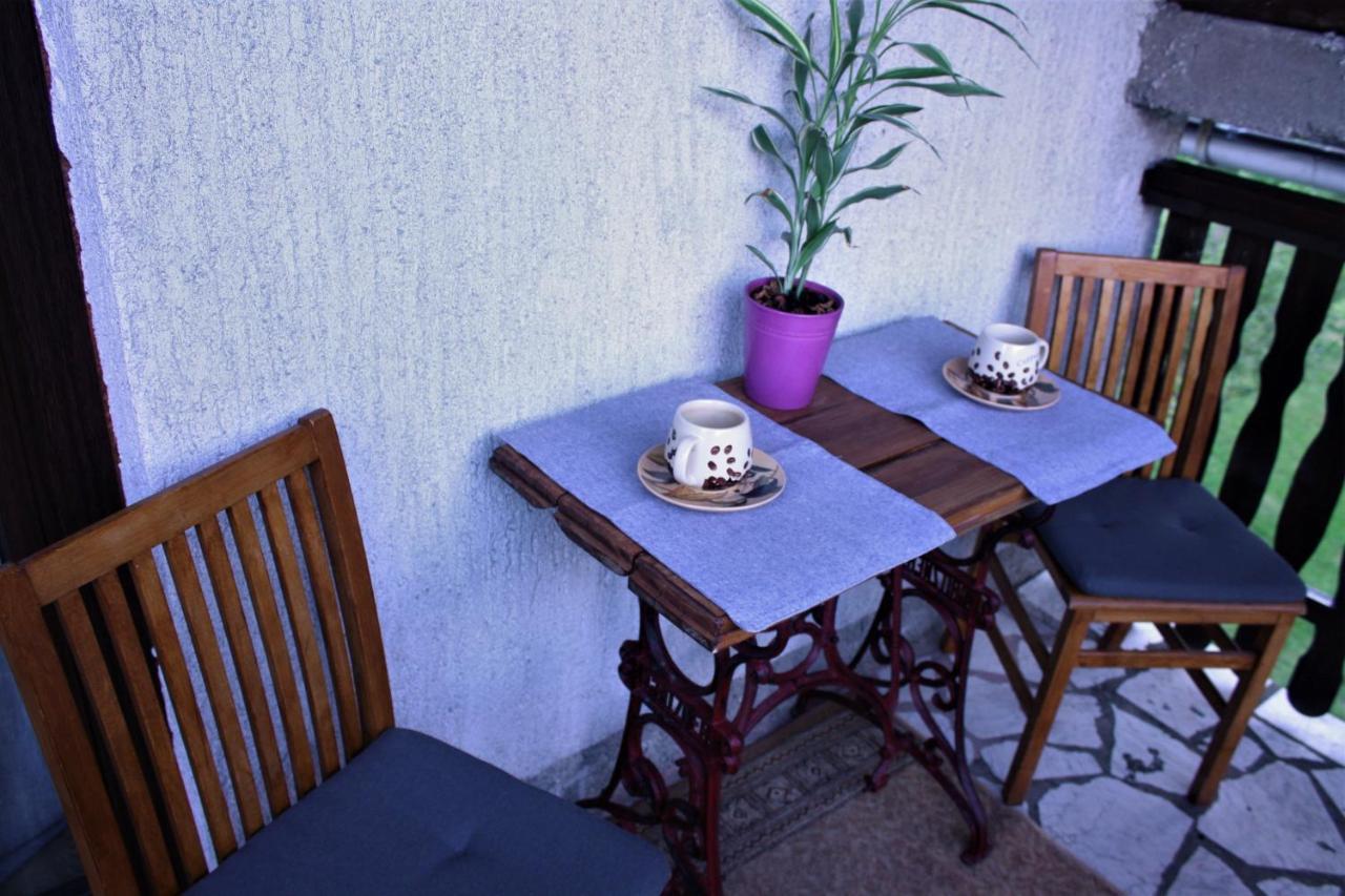 Apartman Patricia Fuzine Exterior photo